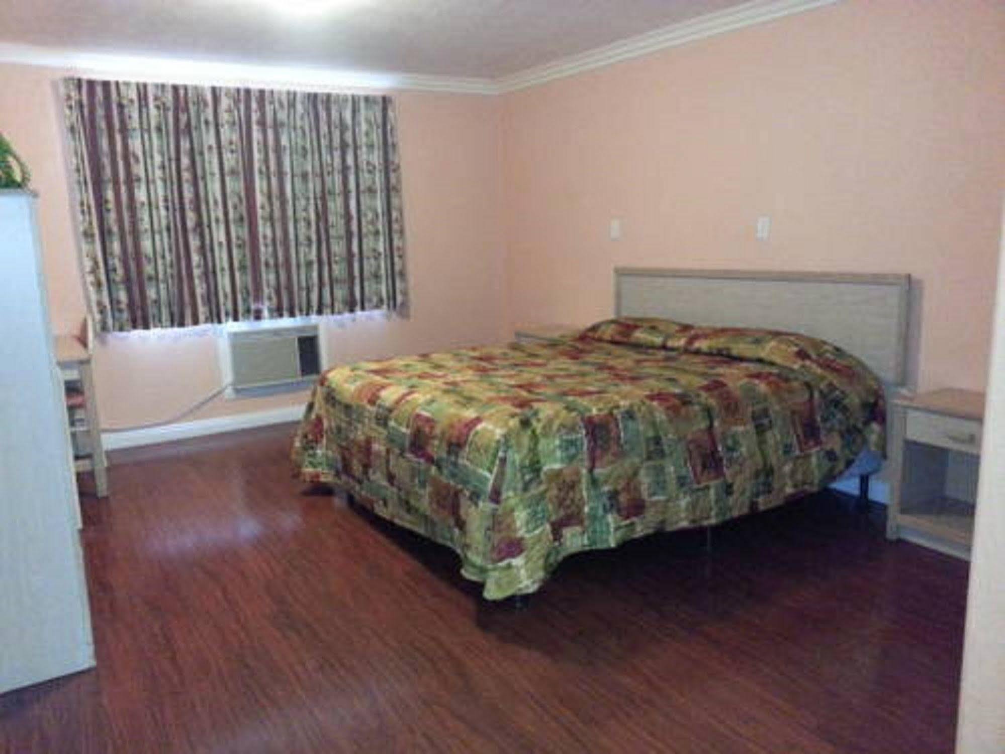 Motel Travel